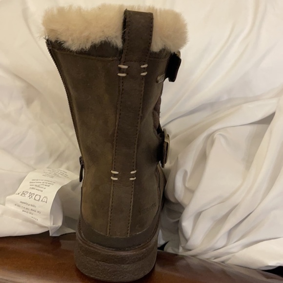 Women’s Merrell Boots size 8.5 worn once - Picture 4 of 4